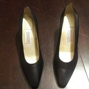 Womens shoes/heels